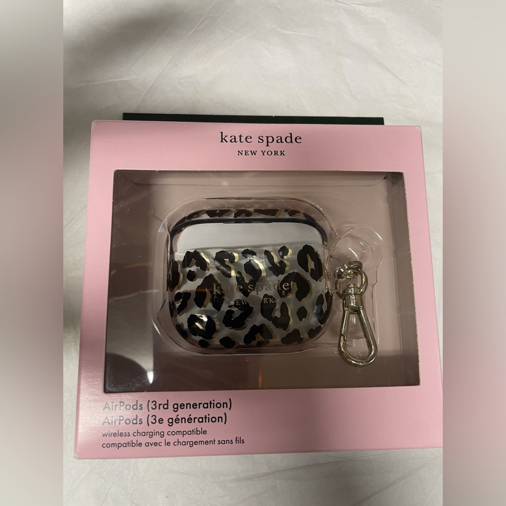 Kate Spade (3rd Generation) AirPod case